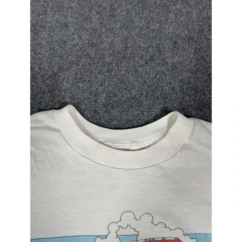 Vintage 80s Coors‎ Beer T Shirt Small Buffalo USA The Party's Over Graphic Rare